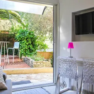 Lumineux Avec Terrasse Jardin Et Acces Piscine Apartment