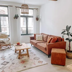 https://a0-guesthouse-bruges.bruges-hotels.info